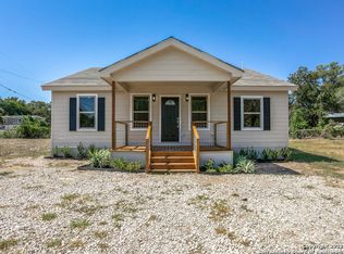 4315 Hickory Haven Dr, Elmendorf, TX 78112