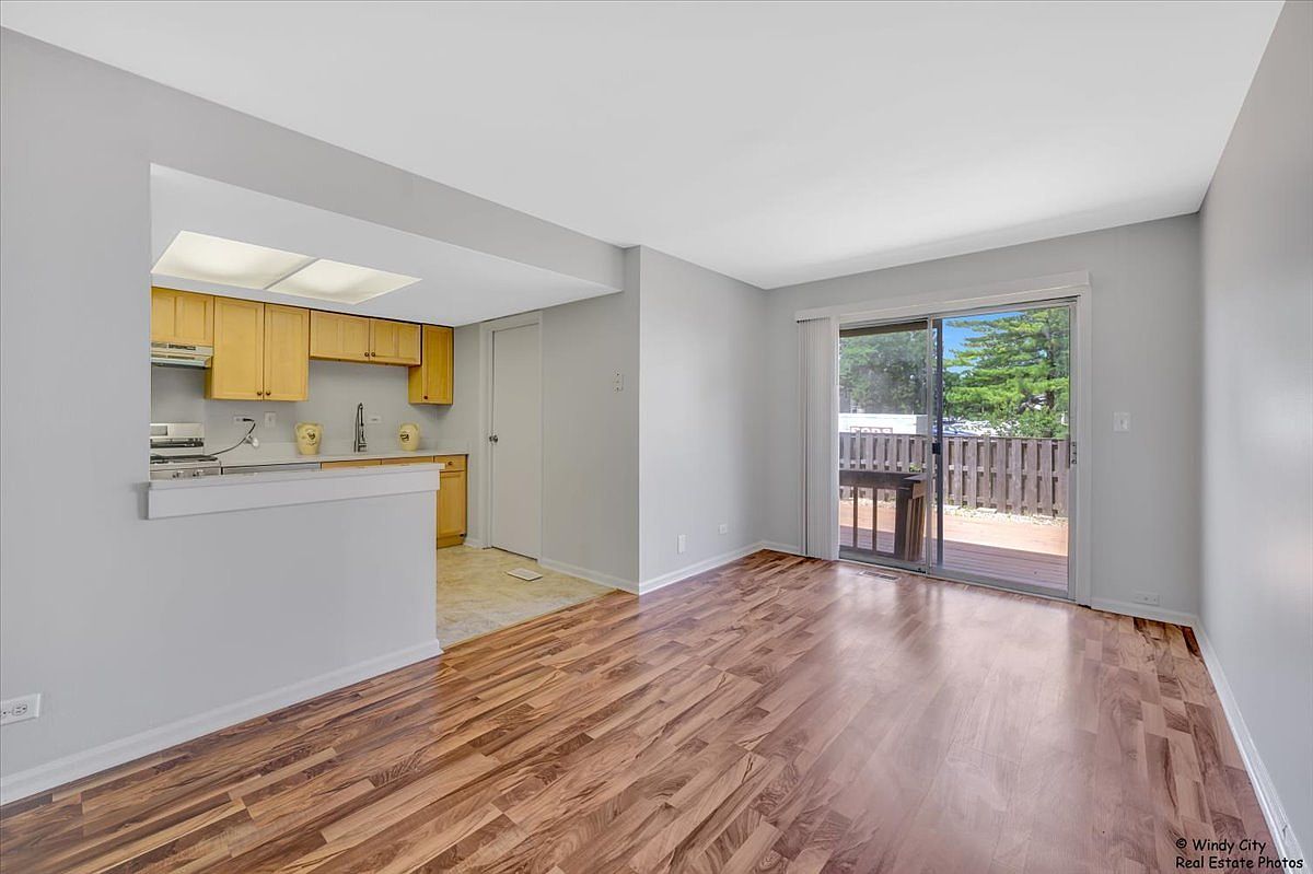 Property in a prime location with modern interiors