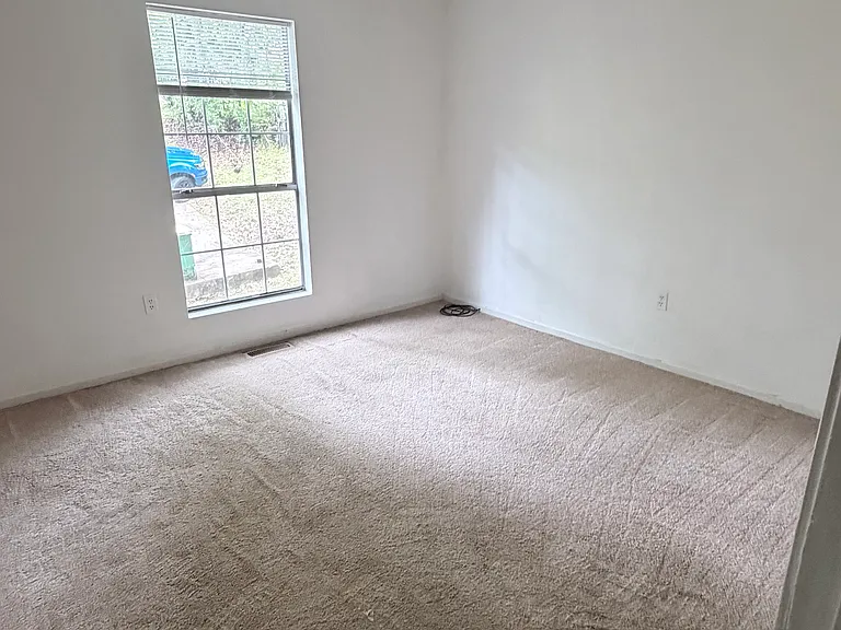 4717 Ridge Rd #A — Photo 5