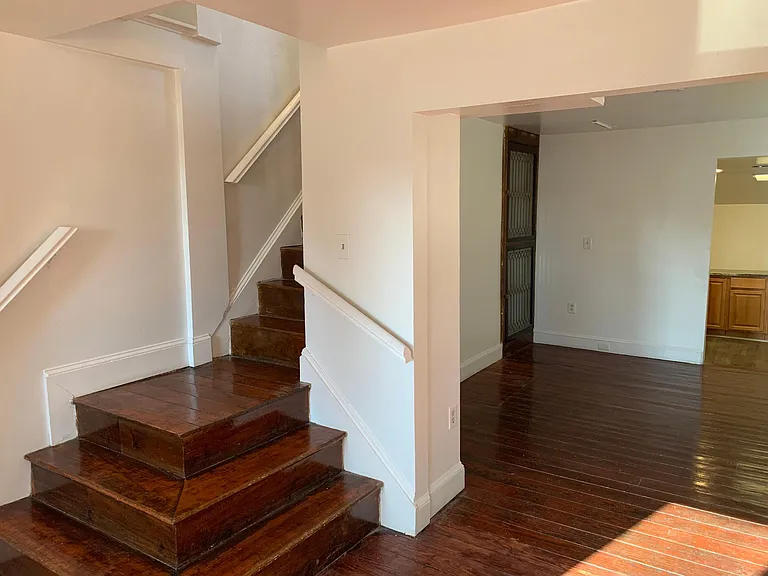 34 S Union St — Photo 7