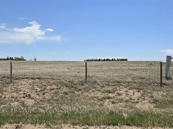 3rd image of 4045 Winterset Dr