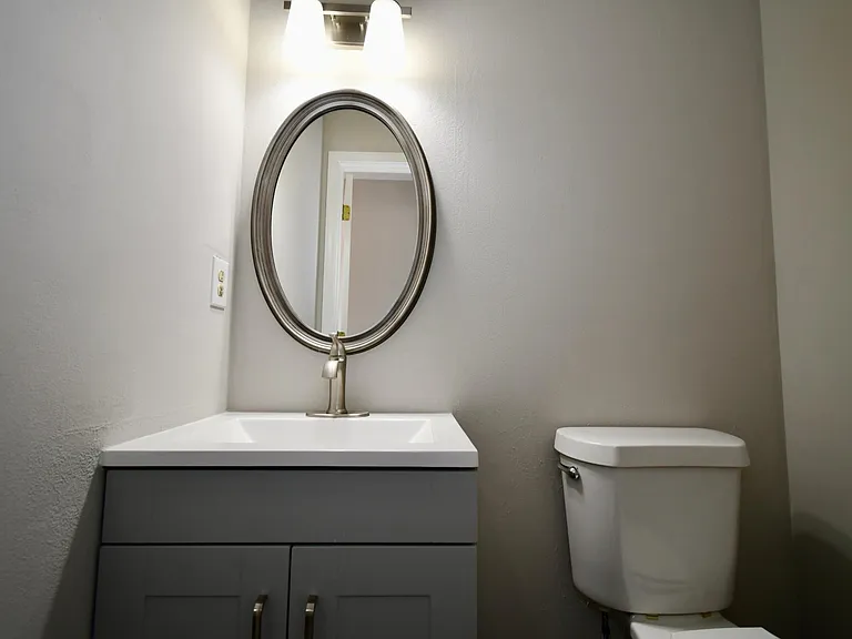 202 Hembree Park Ter — Photo 25
