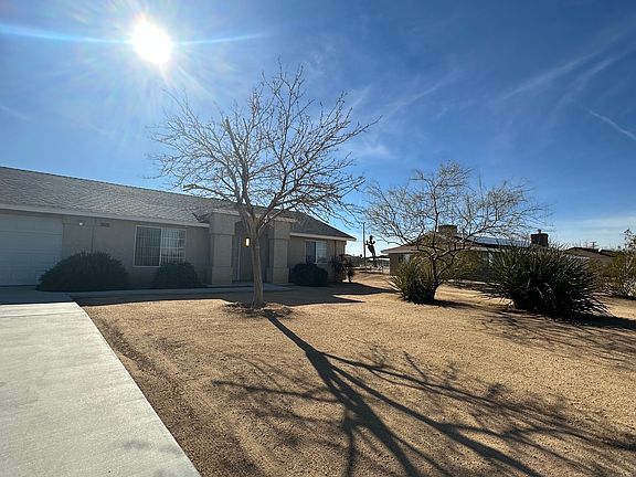 2nd image of 58285 Caliente St