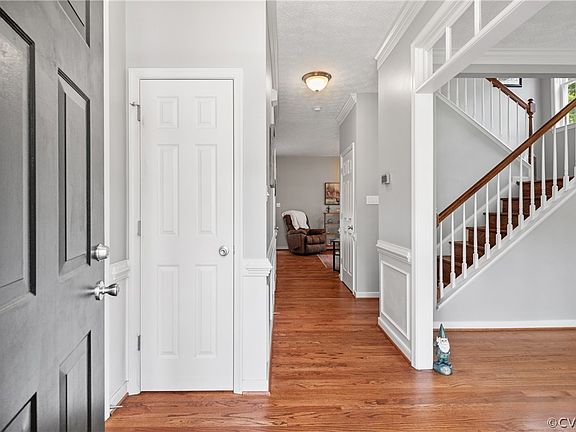 4th image of 5236 Nairn Ln