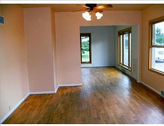 3rd image of 1505 West Ln