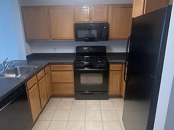 3rd image of 350 G St SW APT N414