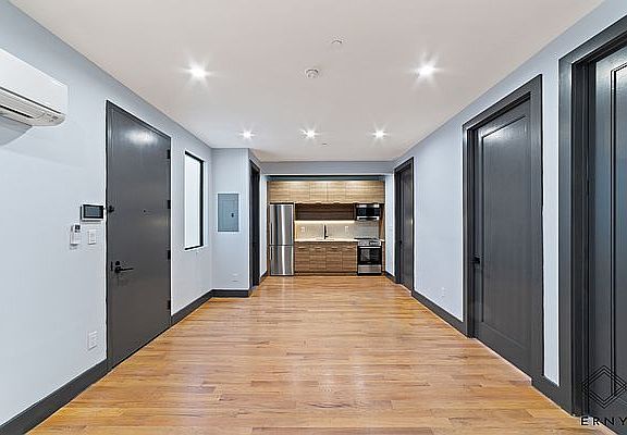 2nd image of 101 E 29th St APT 3