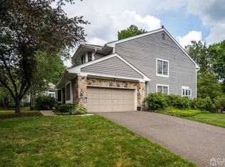 7 Marigold Ct, Princeton, NJ 08540