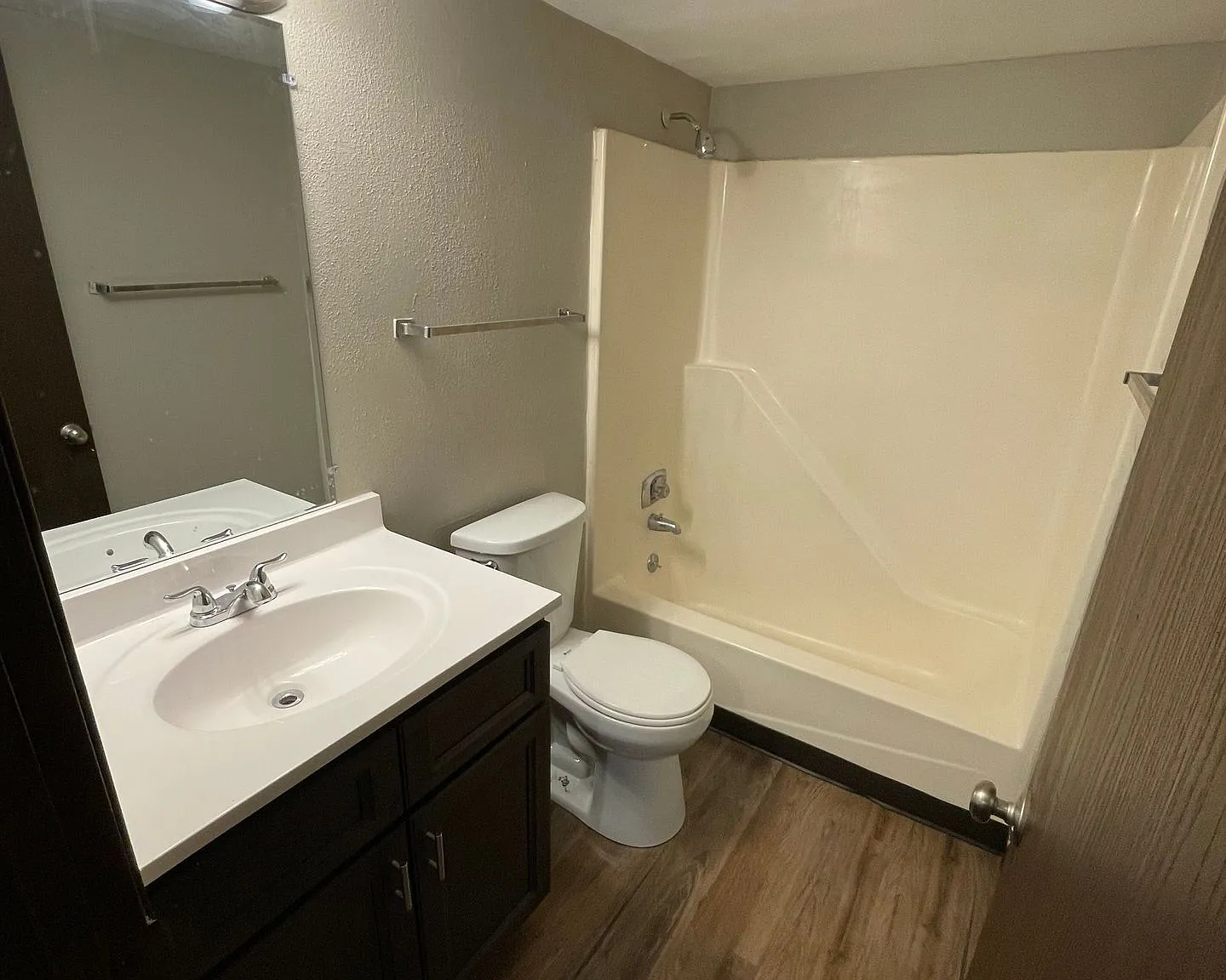 Brookside Apartments — Photo 2