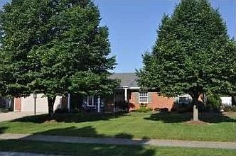 1st image of 134 Royal Oaks Dr