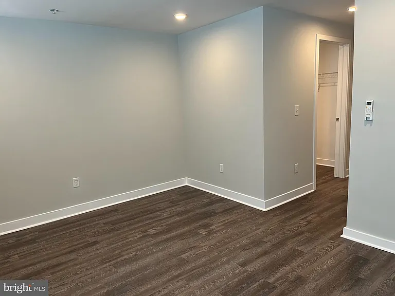 2039 N College Ave #A — Photo 26