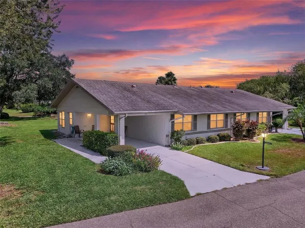 1607 HOVINGTON CIRCLE #229, SUN CITY CENTER, FL 33573