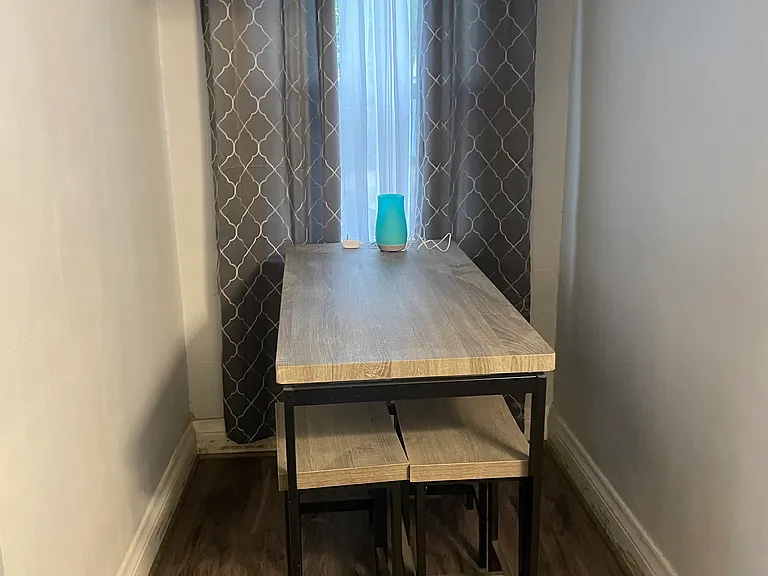 Eat in Kitchen