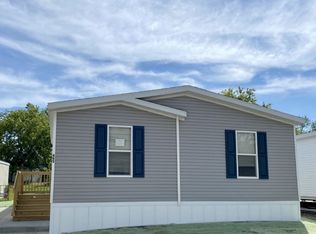 495 Sterling St E, Justice, IL 60458