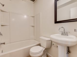 525 Washington Ave UNIT 5, Bridgeville, PA 15017