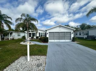 1410 Avenida Sierra, North Fort Myers, FL 33903