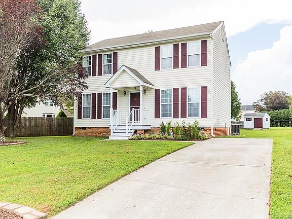 2nd image of 1120 Lees Crossing Ct