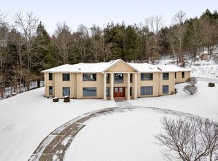 409 Brook Hill Ave, Vestal, NY 13850