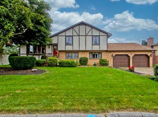 115 Tolpa Cir, Chicopee, MA 01020