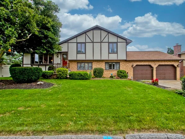 115 Tolpa Cir, Chicopee, MA 01020