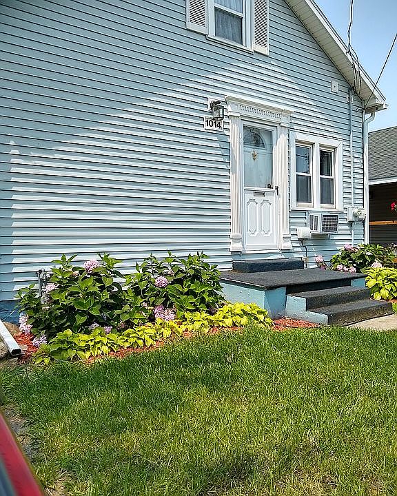 Front of house.