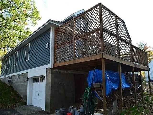 4 Troy St — Photo 17