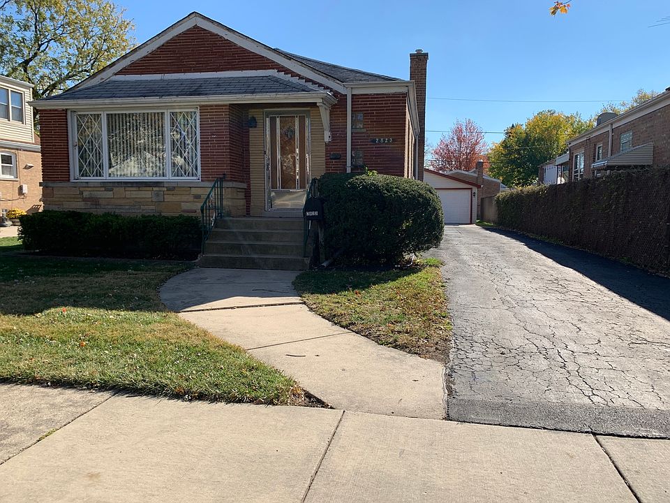 1st image of 2823 W 97th Pl