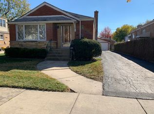 2823 W 97th Pl, Evergreen Park, IL 60805