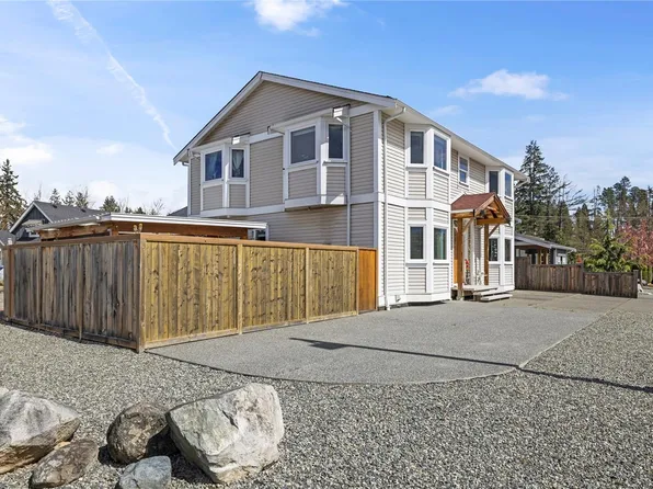 787 Stanhope Rd, Parksville, BC V9P 1B5