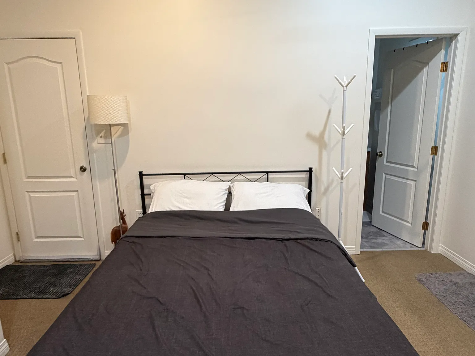 1 bed, $1,100 — Photo 4