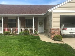 693 N Creek Dr UNIT 693, Painesville, OH 44077