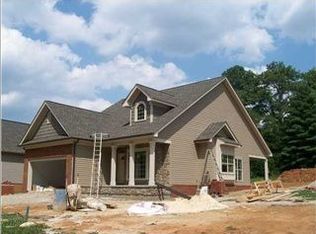 992 Dodie Dr, Chattanooga, TN 37421