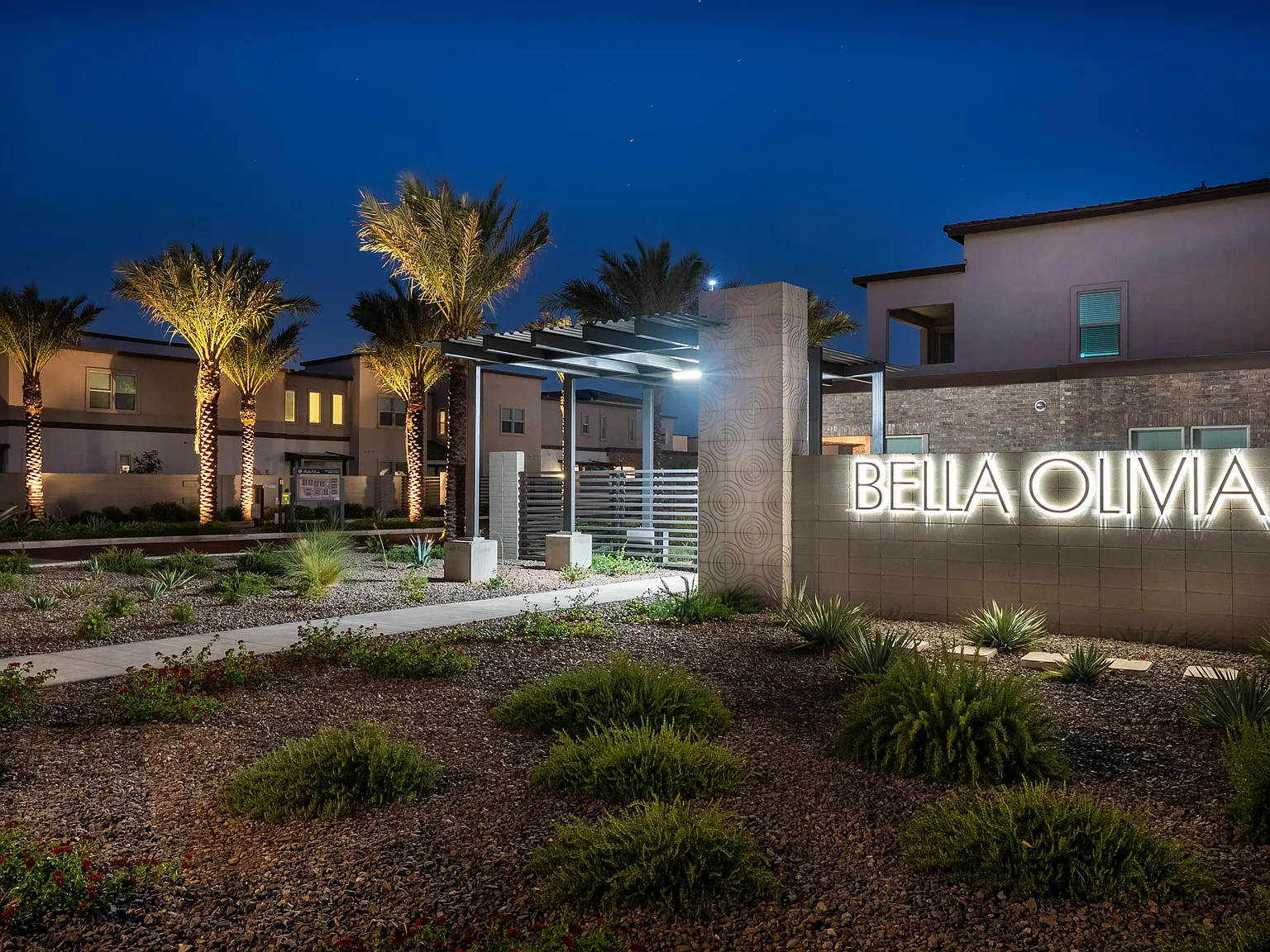 Bella Olivia — Photo 1