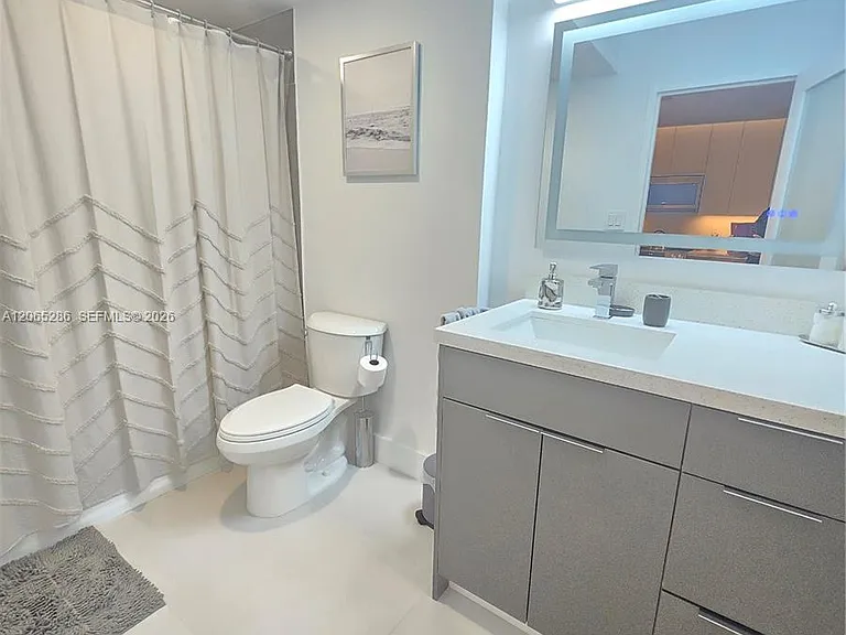 100 Lincoln Rd #931 — Photo 17