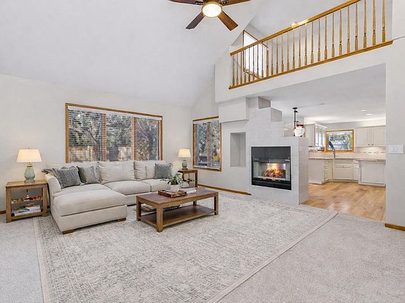 4th image of 815 Langdale Dr
