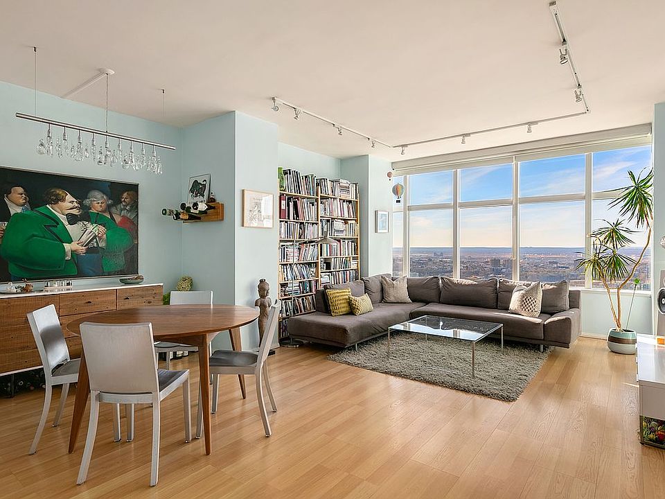 1st image of 160 W 66th St APT 59F