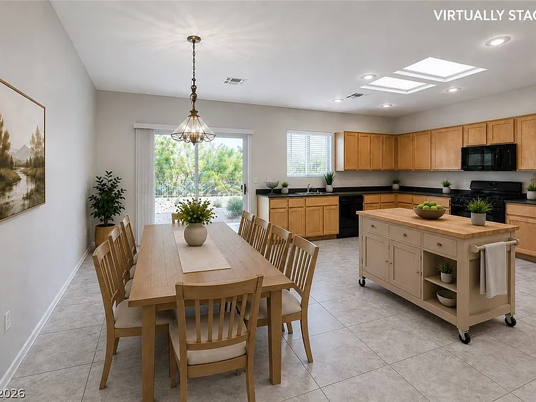 2343 Schaeffer Hills Dr — Photo 13