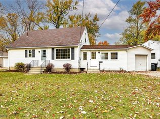 442 Hilliard Rd, Elyria, OH 44035