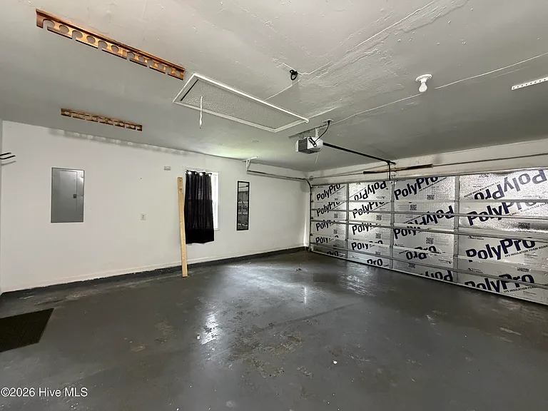 208 Parnell Rd — Photo 26