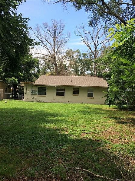 2nd image of 809 Rosalia Dr