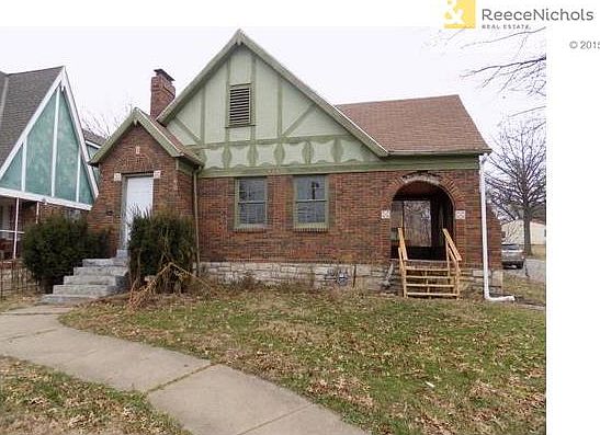 1st image of 5147 Woodland Ave