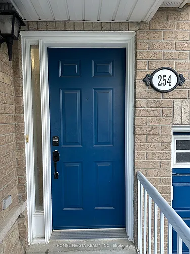 254 Marble Pl Photo 1