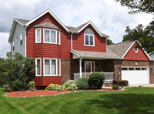 2641 David Dr, Niagara Falls, NY 14304