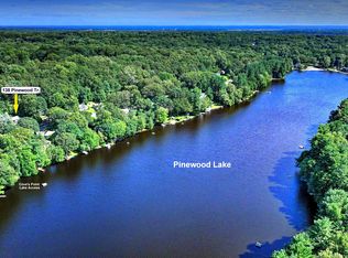 138 Pinewood Trl, Trumbull, CT 06611