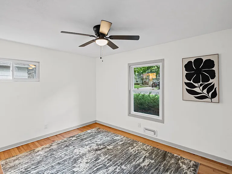 7809 Rosewood Dr — Photo 22