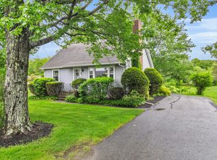 64 Winthrop St, Hallowell, ME 04347