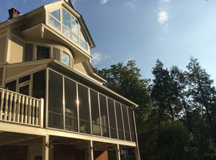 66 Bancroft Rd, Northampton, MA 01060