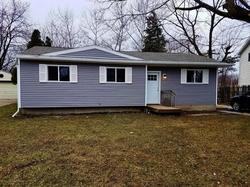 3406 Wainwright Ave photo 1