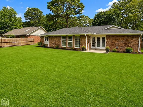 5th image of 2609 Glenwood Dr