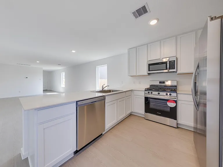 18216 Pontecorvo Ln — Photo 7